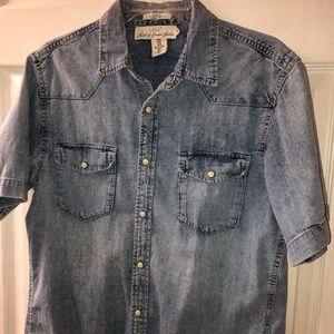 H&M men’s denim shirt